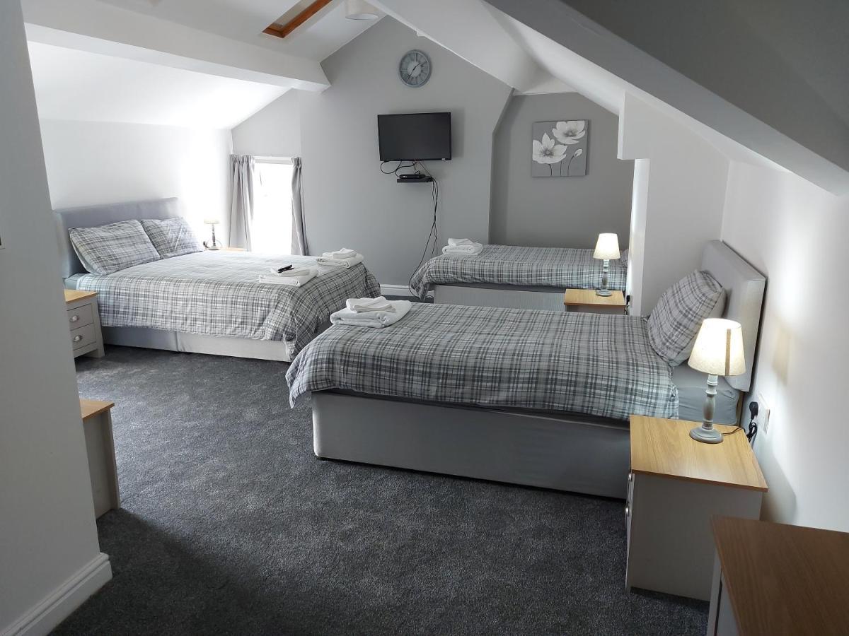 Ambrose Hotel Barrow-in-Furness Екстериор снимка